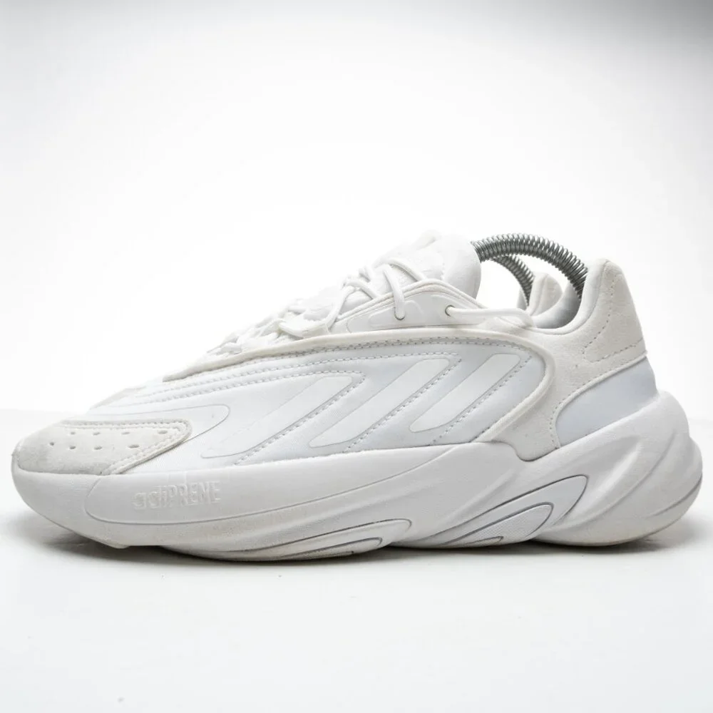 ADIDAS Ozelia Triple White Reflective size 6.5